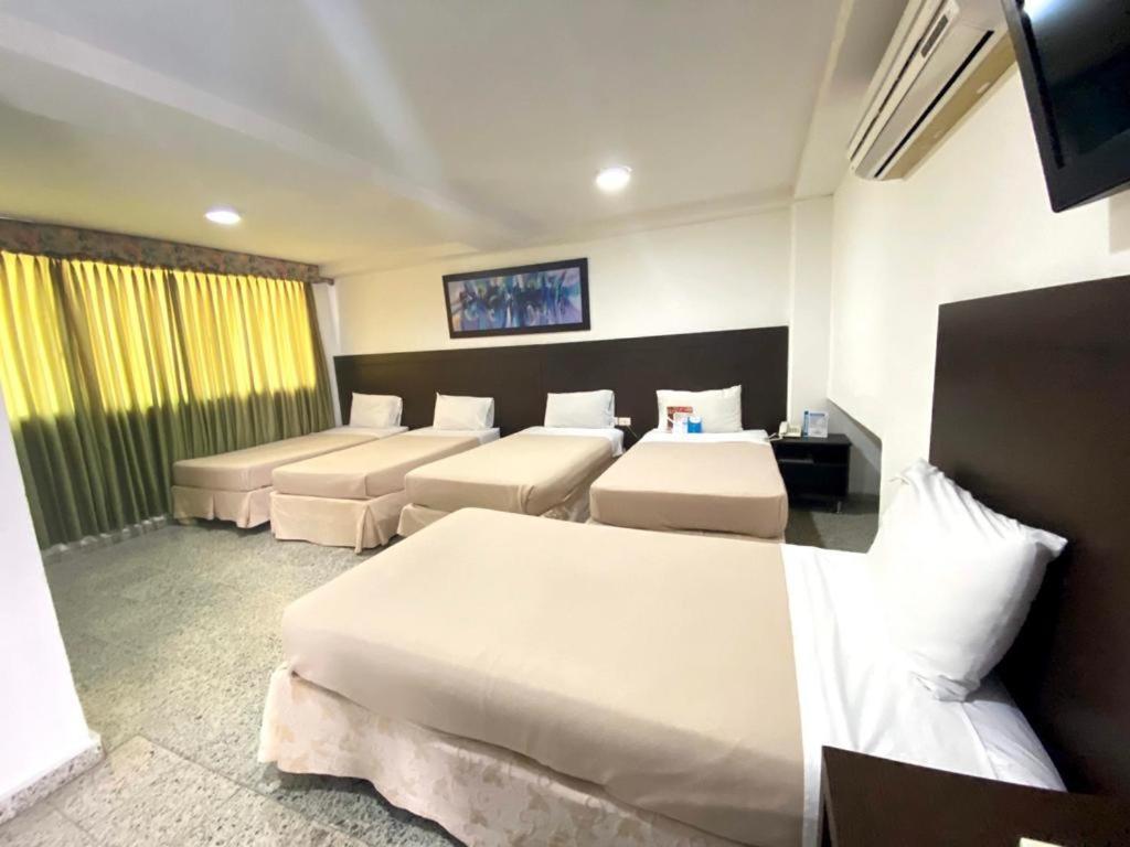 Hotel Arawak Upar فاليدوبار المظهر الخارجي الصورة