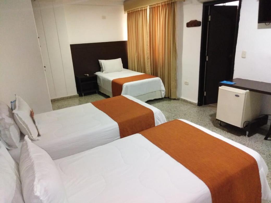 Hotel Arawak Upar فاليدوبار المظهر الخارجي الصورة