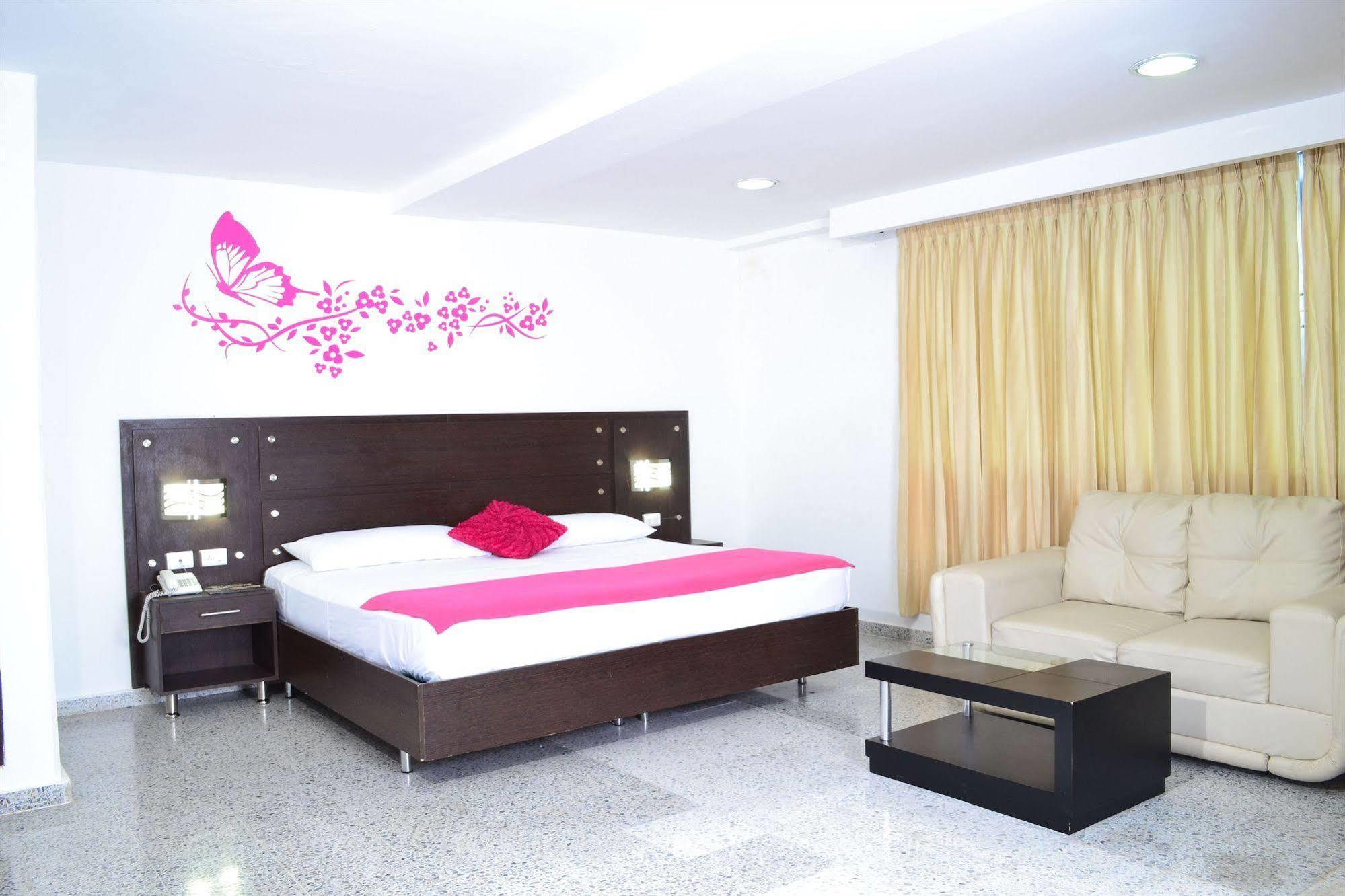 Hotel Arawak Upar فاليدوبار المظهر الخارجي الصورة