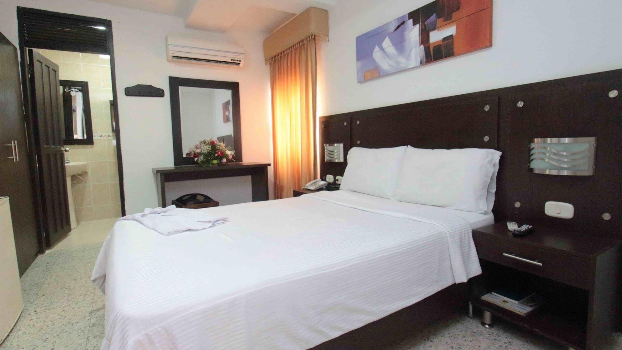 Hotel Arawak Upar فاليدوبار المظهر الخارجي الصورة
