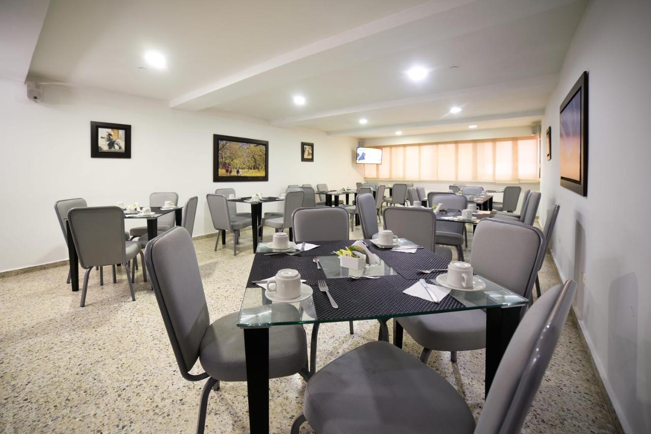 Hotel Arawak Upar فاليدوبار المظهر الخارجي الصورة